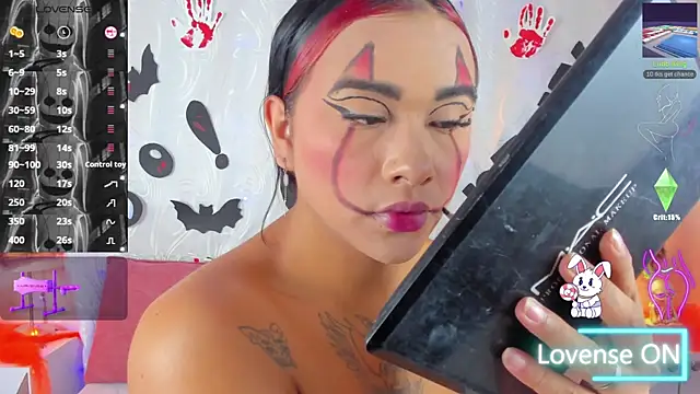 Snapshot of CristalSofiaHOT chatting on 10-31-25, 11:55 CristalSofiaHOT online show from 10-31-25, 11:55