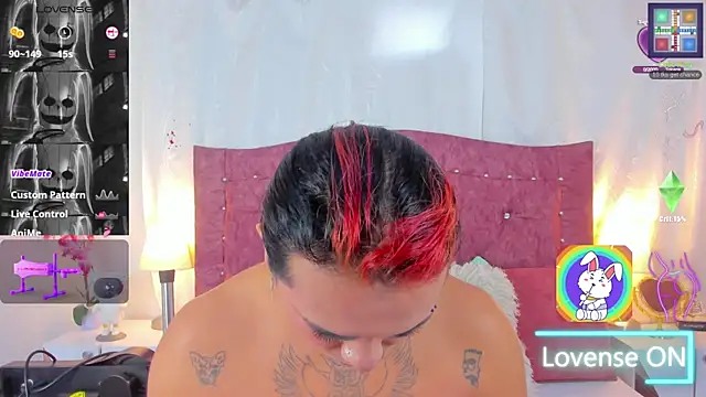 Snapshot of CristalSofiaHOT chatting on 11-08-25, 01:55 CristalSofiaHOT online show from 11-08-25, 01:55