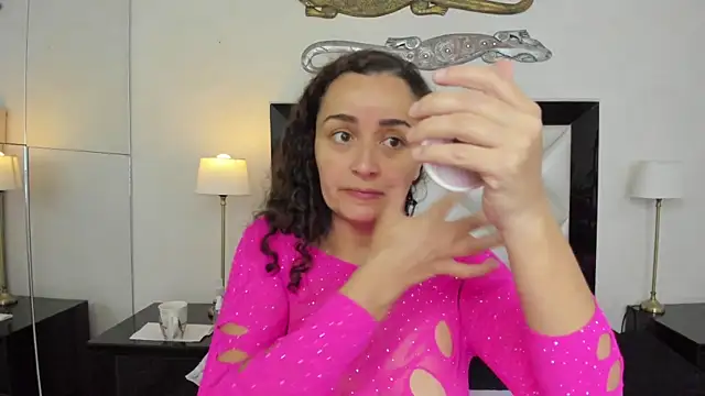  luna  sweet  online show from 03-08-25, 03:50