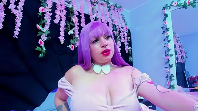 Snapshot of Cocoo_Nuth chatting on 02-09-25, 02:18 Cocoo Nuth online show from 02-09-25, 02:18