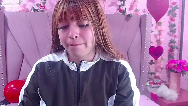 Snapshot of Cocoo_Nuth chatting on 02-15-25, 03:09 Cocoo Nuth online show from 02-15-25, 03:09