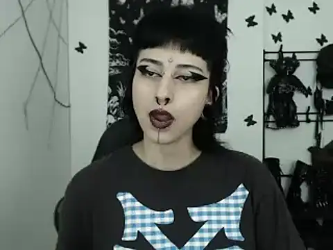 n0sferatus   online show from 09-18-25, 10:28