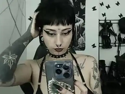 n0sferatus   online show from 09-24-25, 02:37