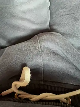 Snapshot of rambetto21 chatting on 02-23-25, 09:00 rambetto21 online show from 02-23-25, 09:00