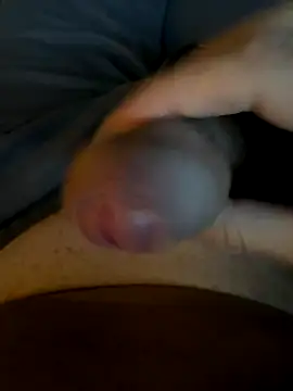 Snapshot of rambetto21 chatting on 10-21-25, 04:30 rambetto21 online show from 10-21-25, 04:30