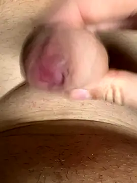 Snapshot of rambetto21 chatting on 10-29-25, 11:34 rambetto21 online show from 10-29-25, 11:34