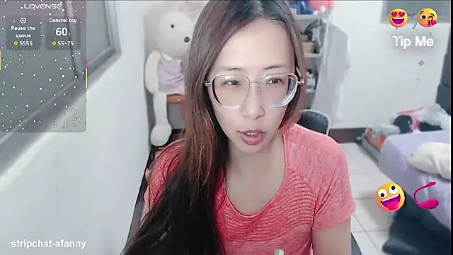 Snapshot of aFanny chatting on 05-08-26, 02:11 aFanny online show from 05-08-26, 02:11