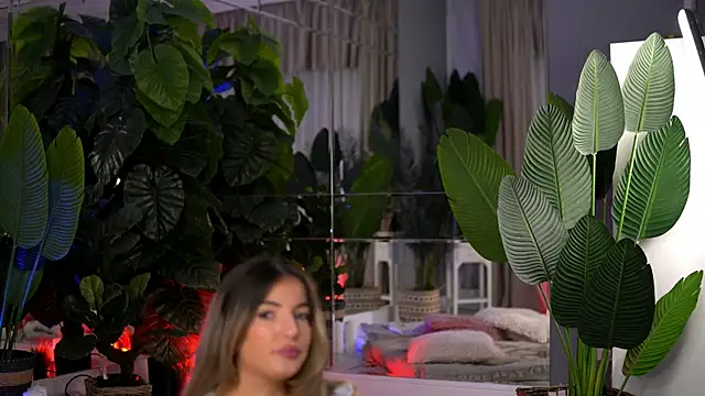 Snapshot of KellyMathews chatting on 01-09-26, 02:25 KellyMathews online show from 01-09-26, 02:25