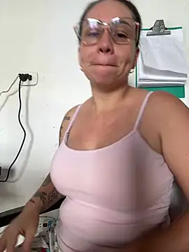 Snapshot of nurse_desi_sexlove chatting on 07-09-26, 08:35 nurse desi sexlove online show from 07-09-26, 08:35