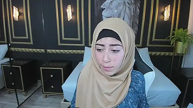 chaymae nah  online show from 01-04-25, 04:00