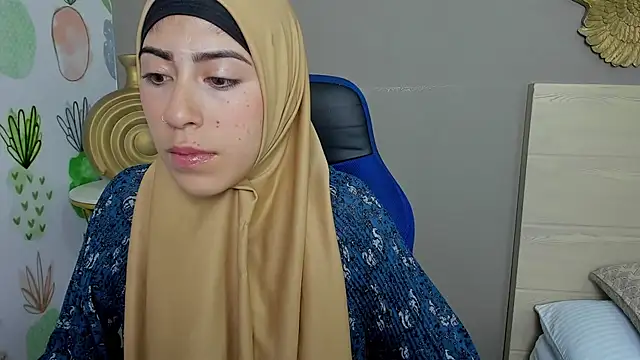 chaymae nah  online show from 01-15-25, 11:53