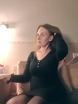 Evelina cute online show from 03-15-26, 06:03