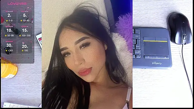 Snapshot of nyna_1 chatting on 12-09-24, 05:30 nyna 1 online show from 12-09-24, 05:30