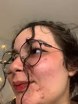 Snapshot of Antoniart_ chatting on 03-06-25, 07:36 Antoniart online show from 03-06-25, 07:36