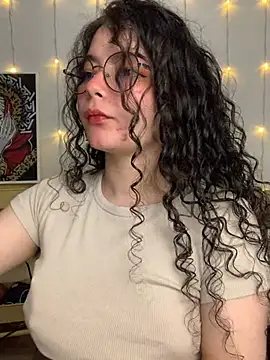 Snapshot of Antoniart_ chatting on 03-10-25, 05:22 Antoniart online show from 03-10-25, 05:22