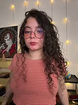 Snapshot of Antoniart_ chatting on 03-19-25, 01:21 Antoniart online show from 03-19-25, 01:21