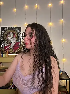 Snapshot of Antoniart_ chatting on 03-20-25, 02:29 Antoniart online show from 03-20-25, 02:29