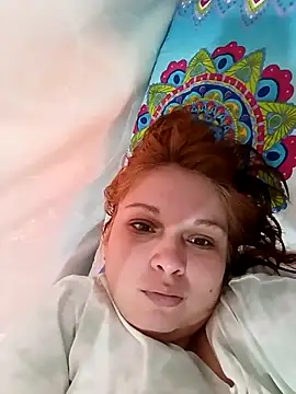 Snapshot of DanielaMendez chatting on 02-16-25, 09:05 DanielaMendez online show from 02-16-25, 09:05