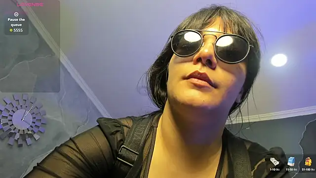 AmberGreyy  online show from 09-13-25, 12:38