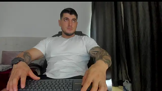 Teilor Creed online show from 11-17-25, 07:19