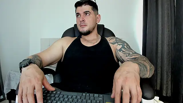 Teilor Creed online show from 11-24-25, 06:51