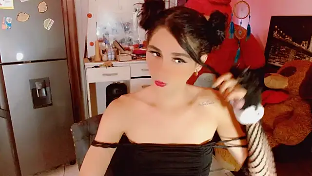 Snapshot of AngelicaDark chatting on 02-09-25, 08:13 AngelicaDark online show from 02-09-25, 08:13