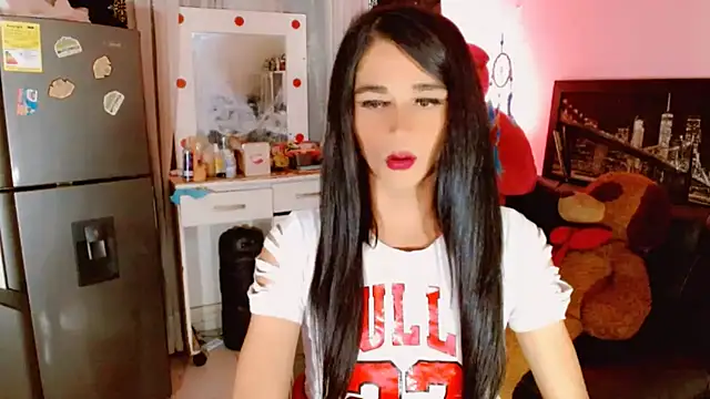 Snapshot of AngelicaDark chatting on 02-12-25, 05:37 AngelicaDark online show from 02-12-25, 05:37