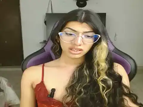 engielphoenis14 online show from 01-27-25, 12:48