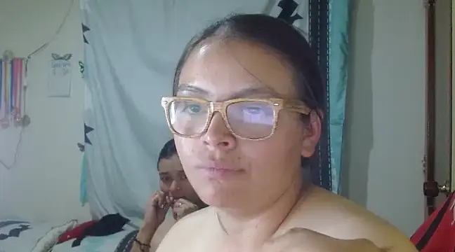 Snapshot of clayre_and_jill chatting on 01-28-25, 06:49 clayre and jill online show from 01-28-25, 06:49