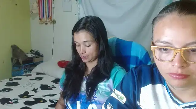 Snapshot of clayre_and_jill chatting on 02-18-25, 03:31 clayre and jill online show from 02-18-25, 03:31