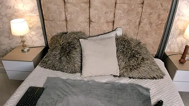 amatista  smith online show from 01-15-25, 11:30