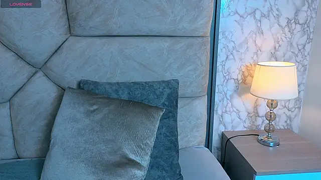 amatista  smith online show from 03-05-26, 08:27