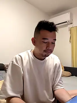 Snapshot of KOUHEY2023 chatting on 01-30-25, 12:37 KOUHEY2023 online show from 01-30-25, 12:37