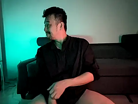 Snapshot of KOUHEY2023 chatting on 02-25-25, 01:06 KOUHEY2023 online show from 02-25-25, 01:06