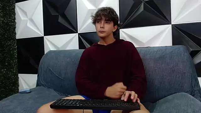 Dani cumboy online show from 12-11-24, 01:58