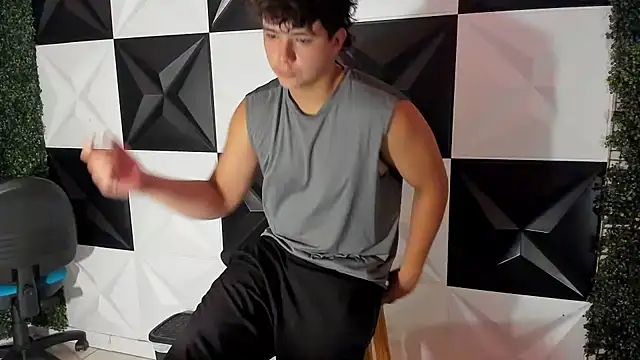 Dani cumboy online show from 10-25-25, 02:13