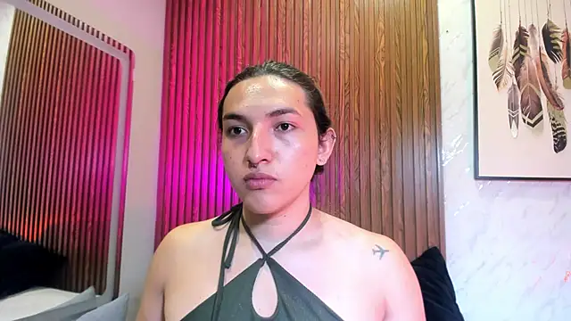 TomLondon  online show from 02-11-26, 03:06