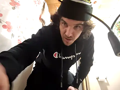 Lilsmokeshow017 online show from 12-21-25, 03:13