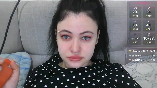 German Eva online show from 01-30-25, 01:11