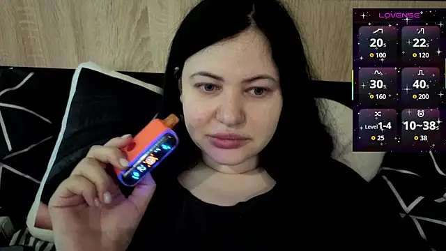 Snapshot of German_Eva chatting on 05-13-26, 05:27 German Eva online show from 05-13-26, 05:27