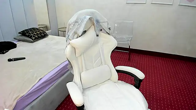 patriciakeys online show from 01-14-25, 07:17