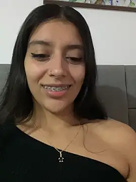 Snapshot of BrittanyDiaz chatting on 07-05-26, 03:13 BrittanyDiaz online show from 07-05-26, 03:13