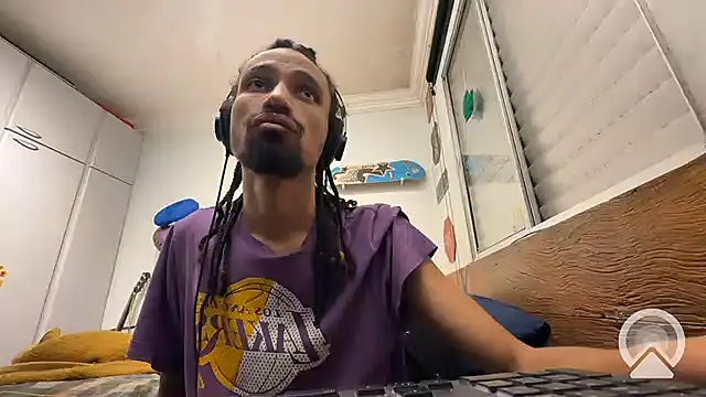 hotcamboy420 online show from 12-18-24, 04:09