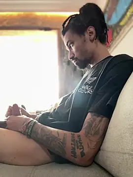 hotcamboy420 online show from 03-17-25, 02:56