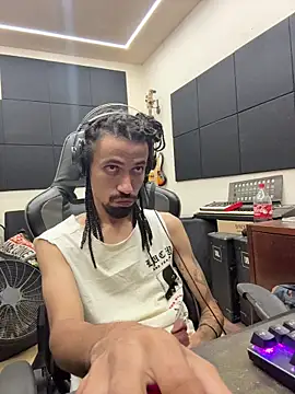 hotcamboy420 online show from 02-28-26, 07:42