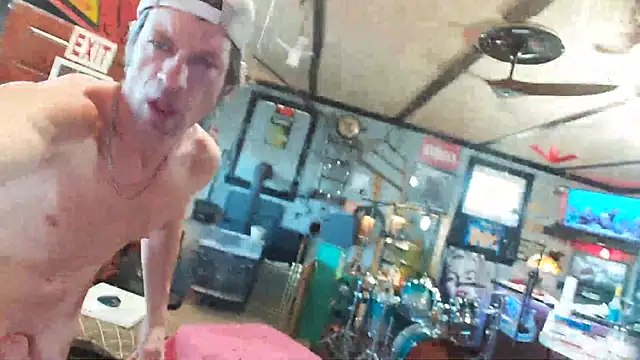 mowingman26 online show from 03-07-25, 02:23