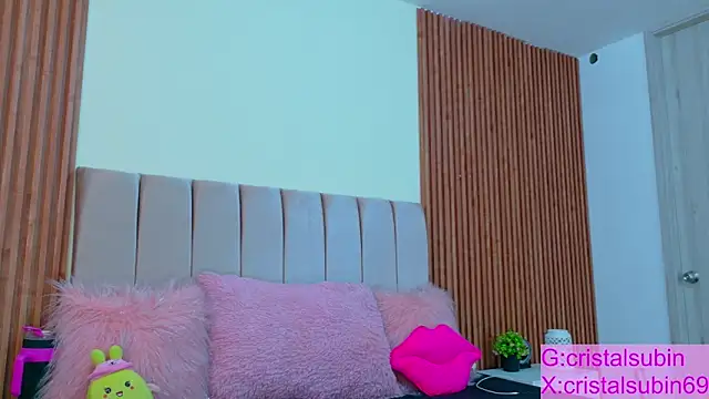 cristal subin69 online show from 11-02-25, 01:24