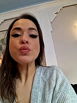 Snapshot of LydiaMaus96 chatting on 02-03-25, 02:34 LydiaMaus96 online show from 02-03-25, 02:34