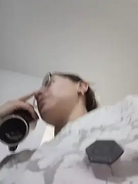 karlamorris  online show from 10-21-25, 01:56