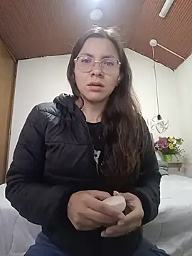 karlamorris  online show from 12-05-25, 01:09